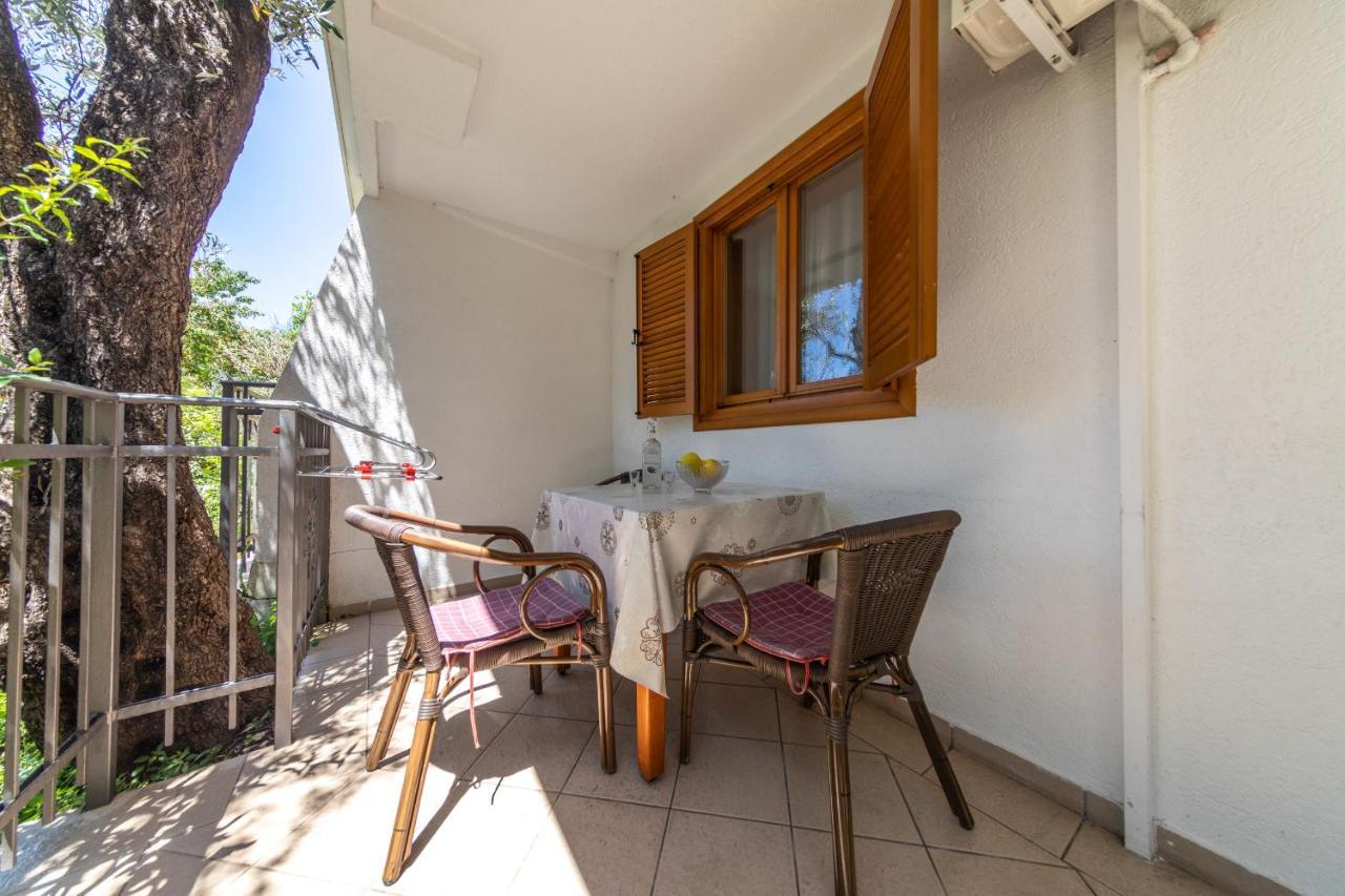 Olive Garden Apartments Sveti Stefan Exterior foto